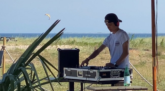 DJ Melker After beach fredagar v. 26-31